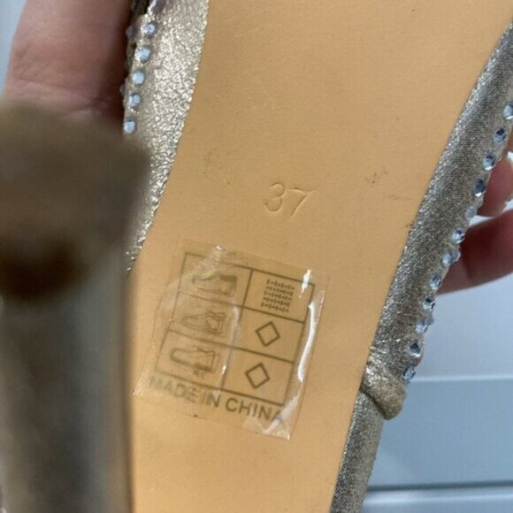 Taxi Savannah Gold Cage Strap Shoes SZ 37 - Picture 13 of 13